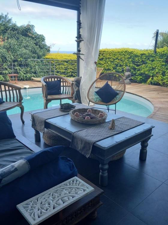 Suite Indigo Jacuzzi Prive Piscine Vue Mer Acces Cuisine Laverie Saint Pierre Eksteriør bilde
