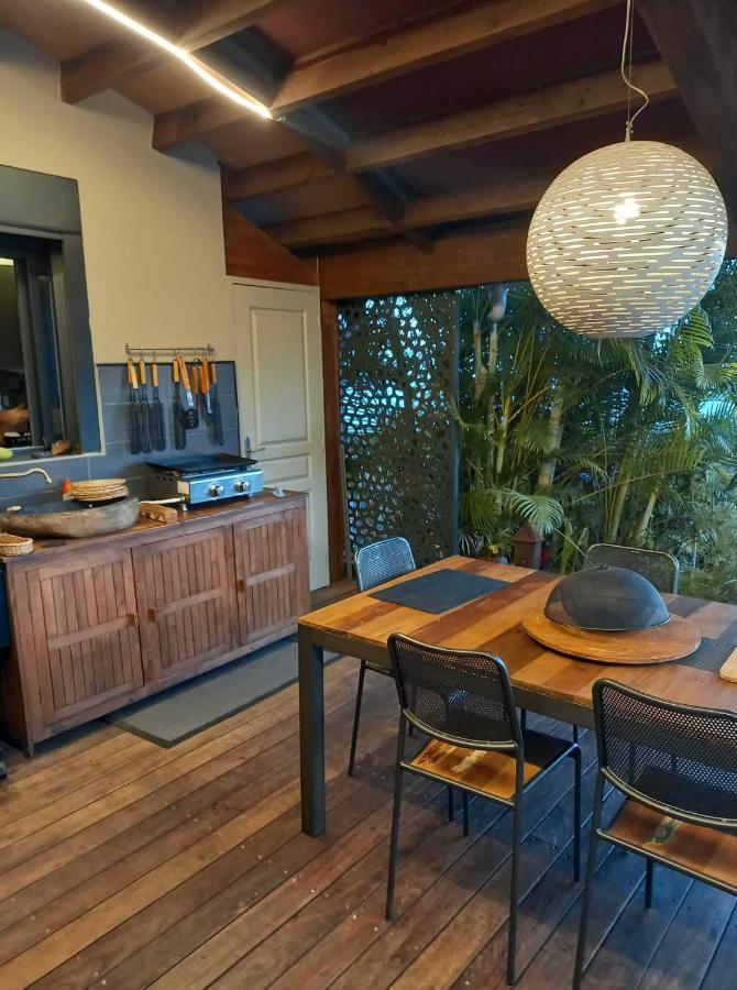 Suite Indigo Jacuzzi Prive Piscine Vue Mer Acces Cuisine Laverie Saint Pierre Eksteriør bilde